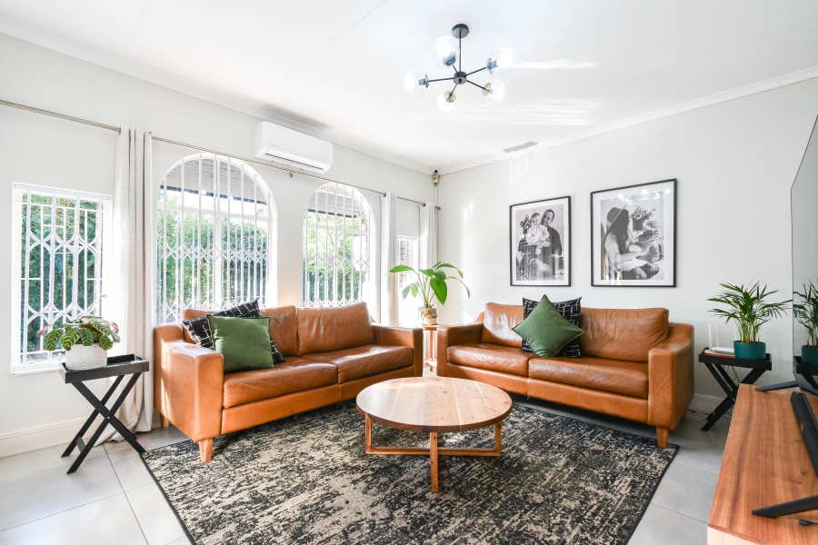 4 Bedroom Property for Sale in Garsfontein Gauteng