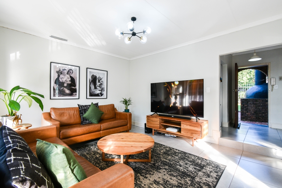 4 Bedroom Property for Sale in Garsfontein Gauteng