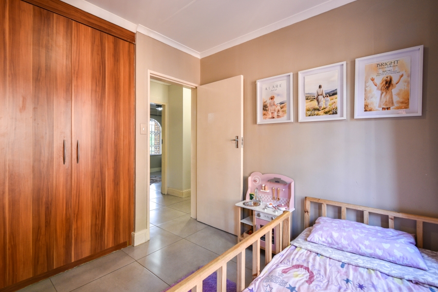 4 Bedroom Property for Sale in Garsfontein Gauteng