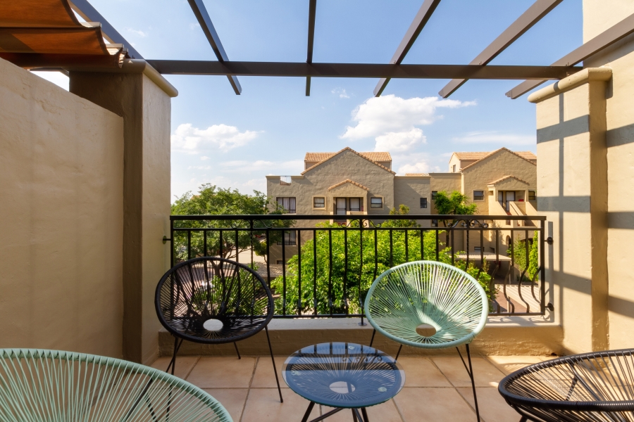 2 Bedroom Property for Sale in Lonehill Gauteng