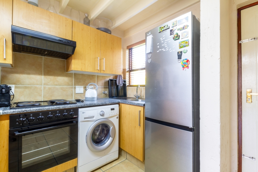 2 Bedroom Property for Sale in Lonehill Gauteng