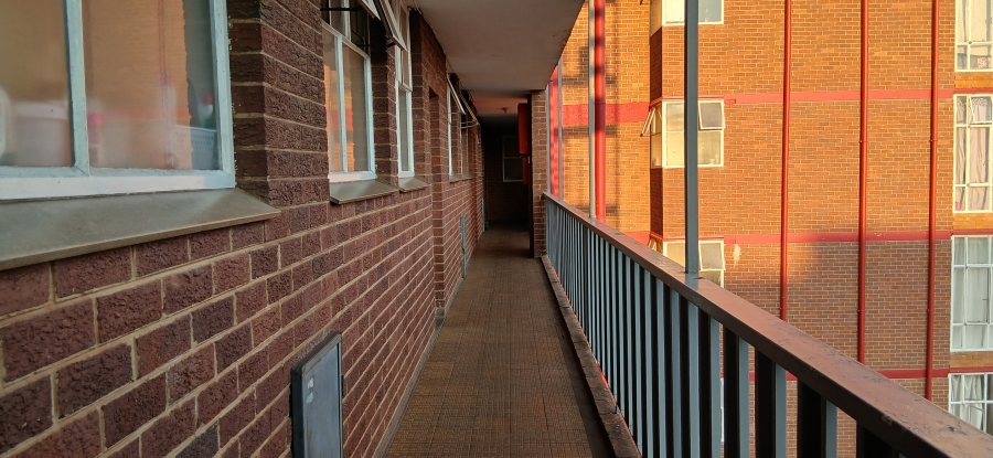2 Bedroom Property for Sale in Sunnyside Gauteng