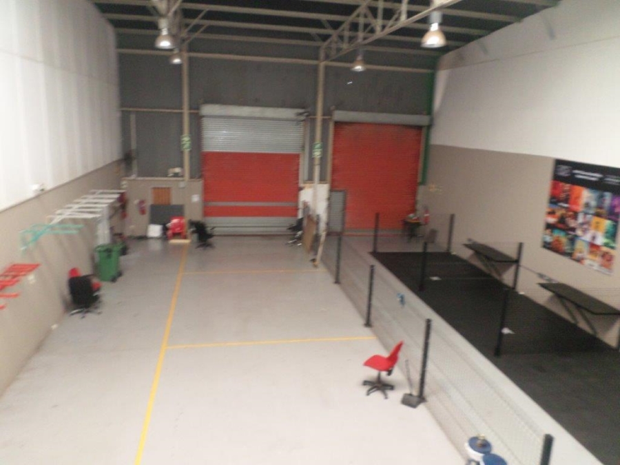 To Let Commercial Property for Rent in Randjespark Gauteng