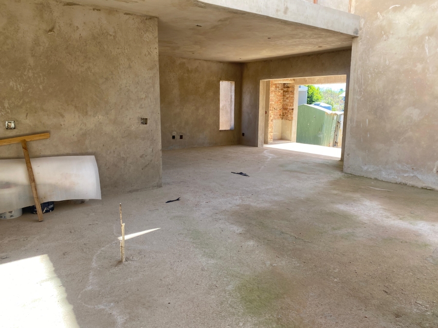 5 Bedroom Property for Sale in Kameeldrift East Gauteng