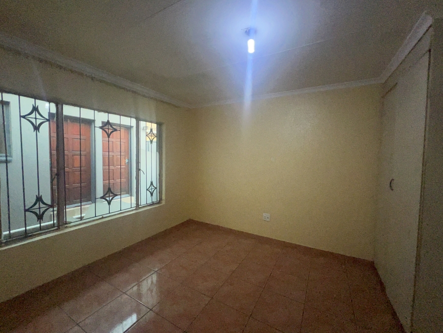 4 Bedroom Property for Sale in Kagiso Gauteng
