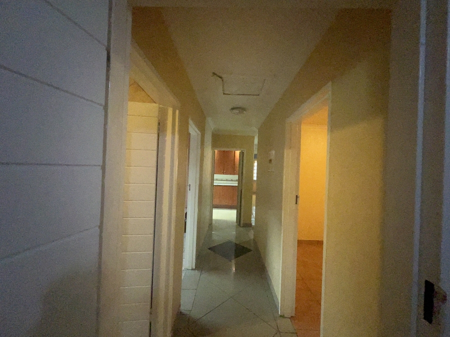 4 Bedroom Property for Sale in Kagiso Gauteng