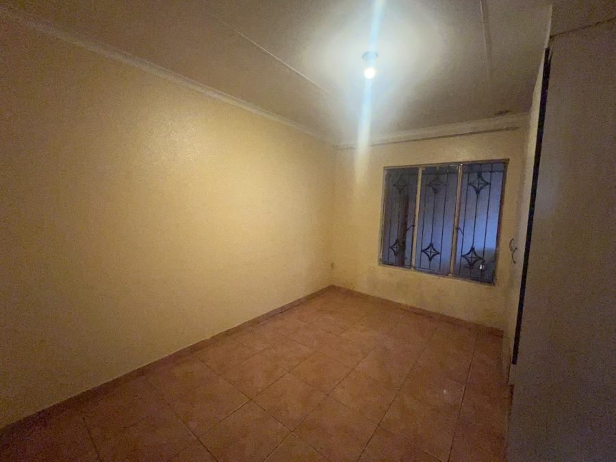 4 Bedroom Property for Sale in Kagiso Gauteng