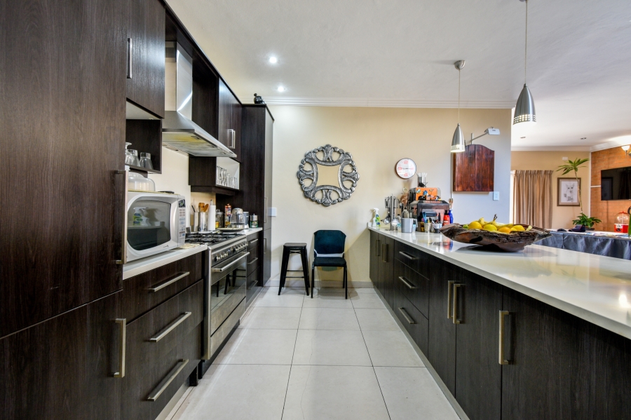 3 Bedroom Property for Sale in Olympus AH Gauteng