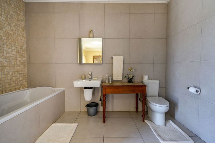 3 Bedroom Property for Sale in Olympus AH Gauteng