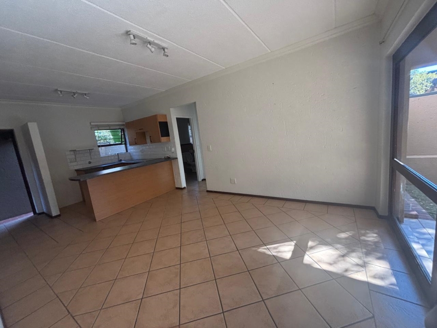 To Let 1 Bedroom Property for Rent in Sunninghill Gauteng