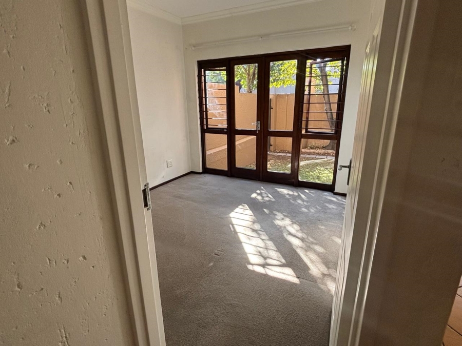 To Let 1 Bedroom Property for Rent in Sunninghill Gauteng