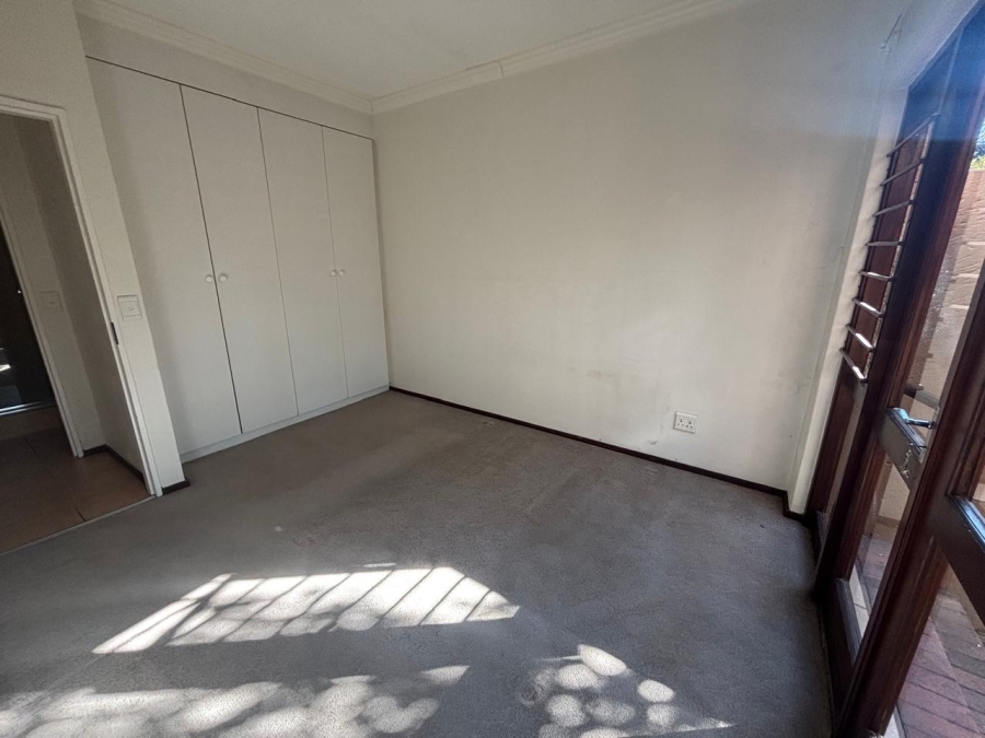 To Let 1 Bedroom Property for Rent in Sunninghill Gauteng