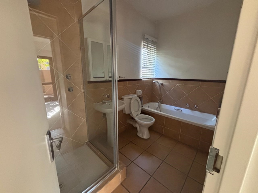 To Let 1 Bedroom Property for Rent in Sunninghill Gauteng