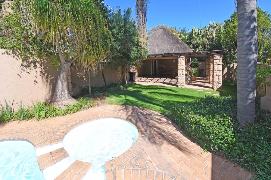 To Let 1 Bedroom Property for Rent in Sunninghill Gauteng