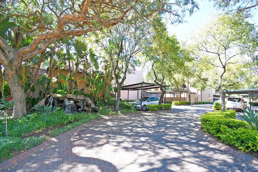 To Let 1 Bedroom Property for Rent in Sunninghill Gauteng