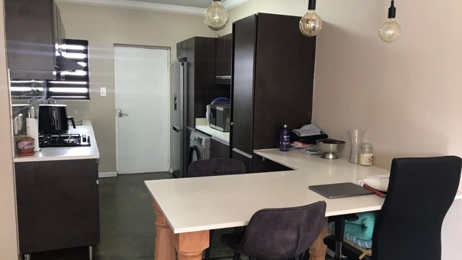 2 Bedroom Property for Sale in Gleneagles Gauteng