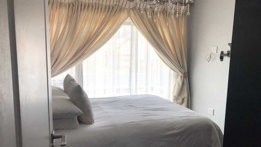 2 Bedroom Property for Sale in Gleneagles Gauteng