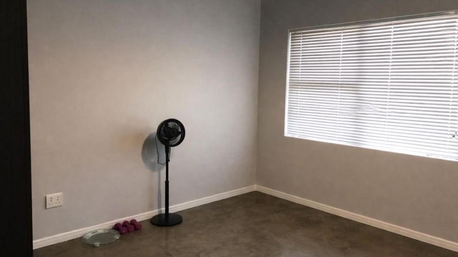2 Bedroom Property for Sale in Gleneagles Gauteng