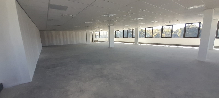 To Let Commercial Property for Rent in Vorna Valley Gauteng