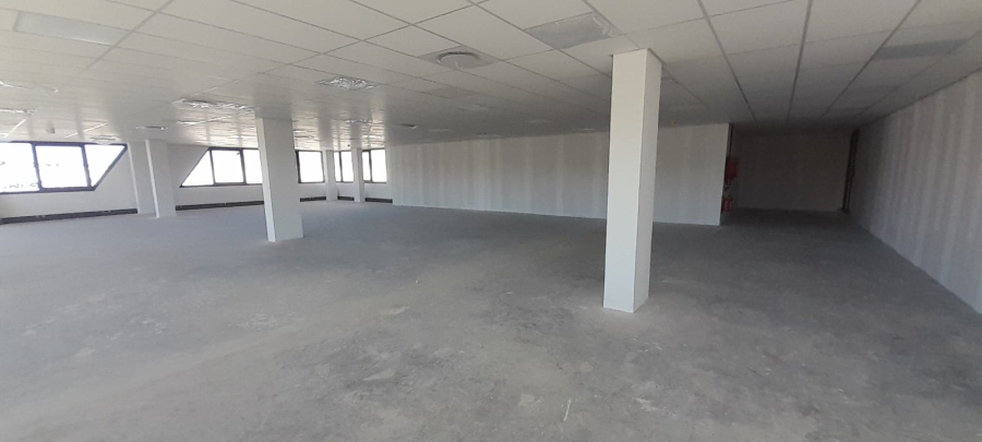 To Let Commercial Property for Rent in Vorna Valley Gauteng