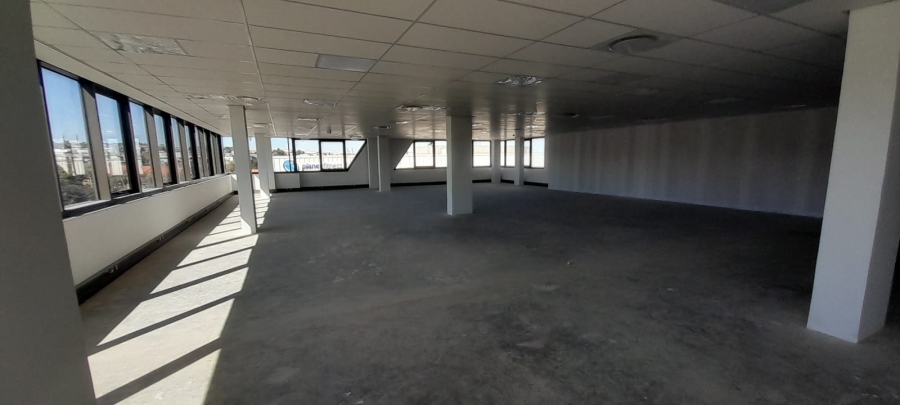 To Let Commercial Property for Rent in Vorna Valley Gauteng