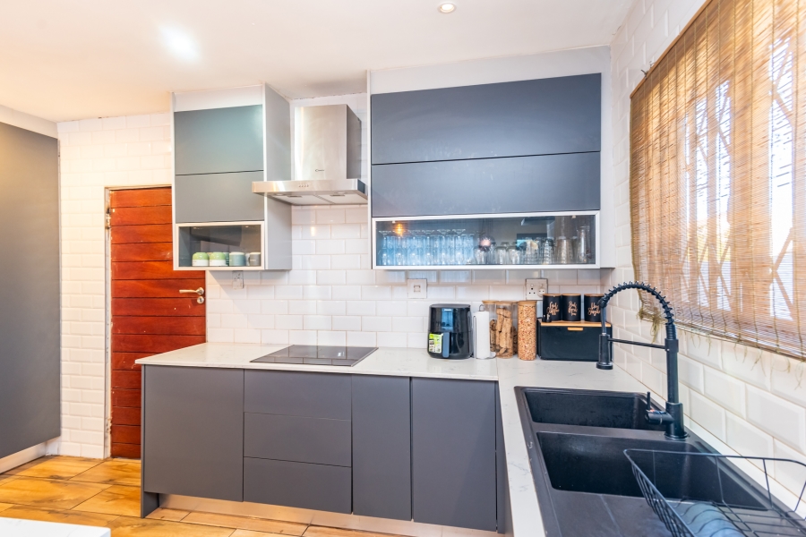 3 Bedroom Property for Sale in Protea Glen Gauteng