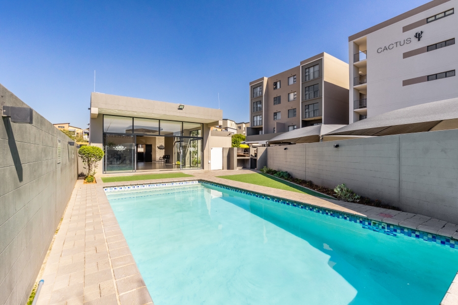 2 Bedroom Property for Sale in North Riding Gauteng