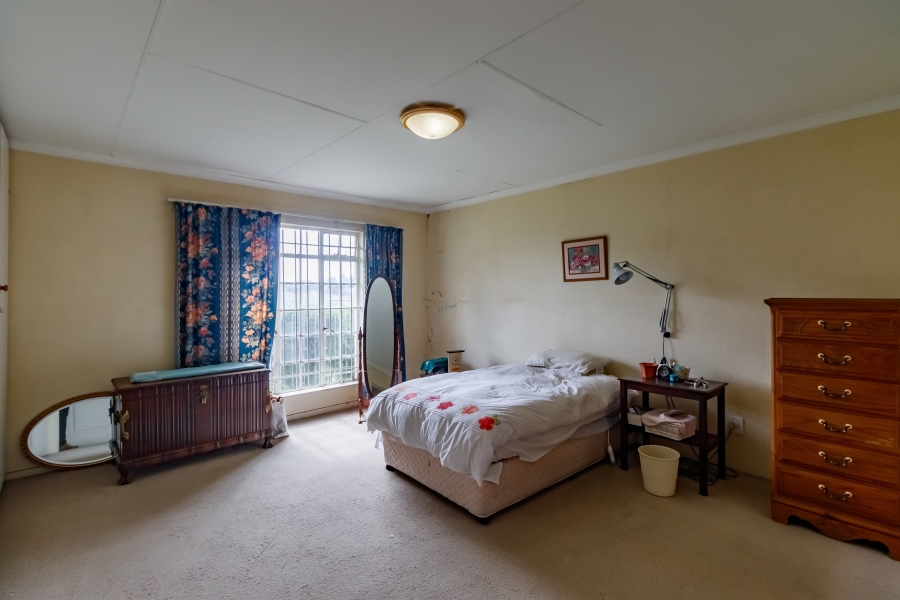 9 Bedroom Property for Sale in Austinview Gauteng