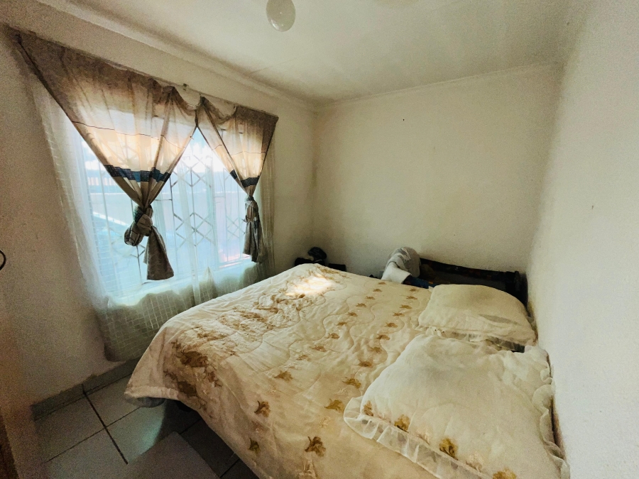 2 Bedroom Property for Sale in Nellmapius Gauteng