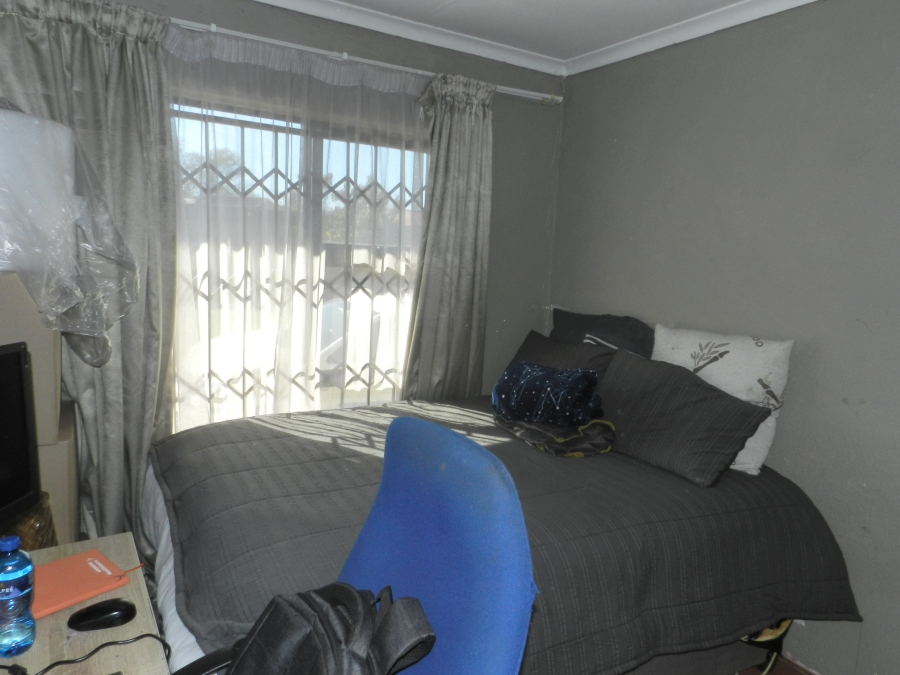 To Let 3 Bedroom Property for Rent in Mindalore Gauteng