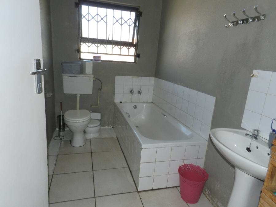 To Let 3 Bedroom Property for Rent in Mindalore Gauteng