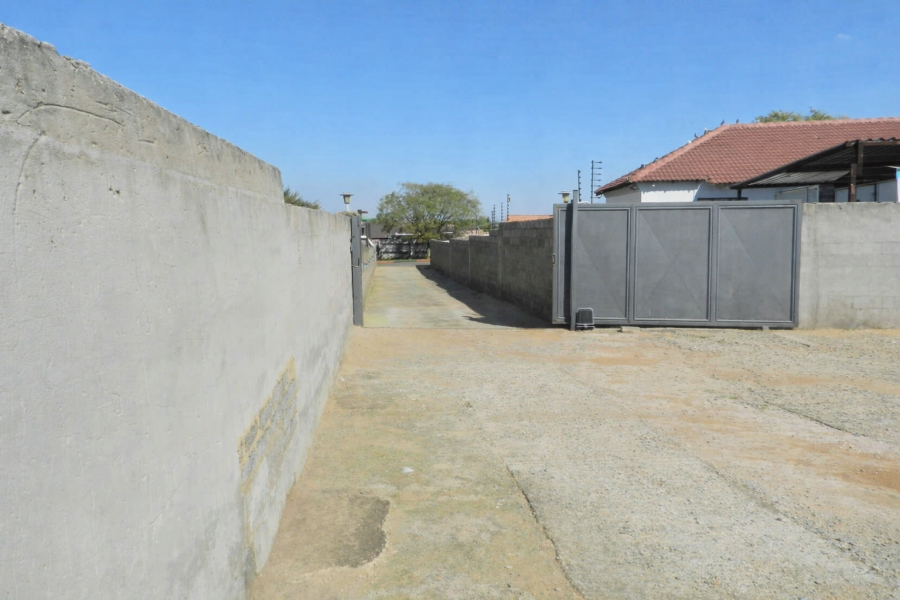 To Let 3 Bedroom Property for Rent in Mindalore Gauteng