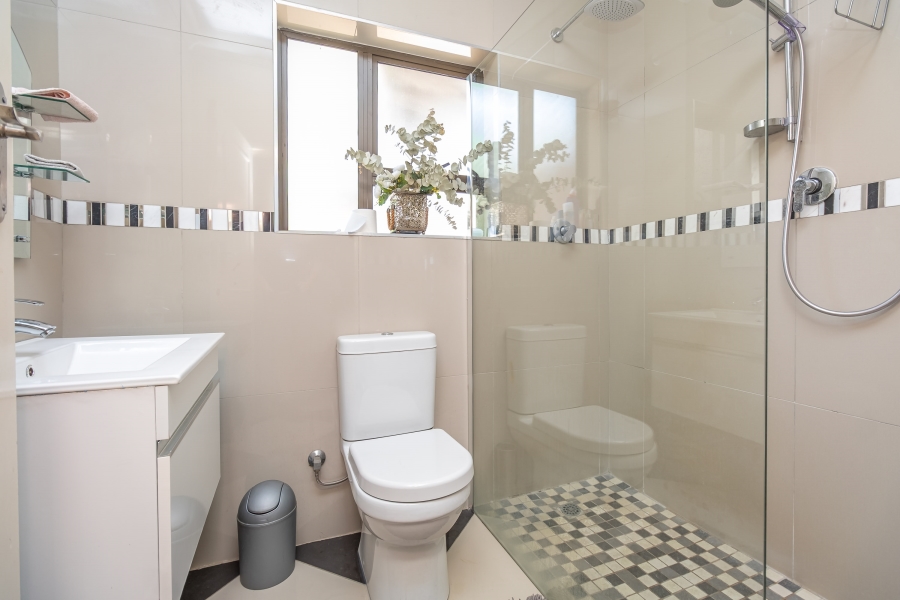 5 Bedroom Property for Sale in Farmall A H Gauteng