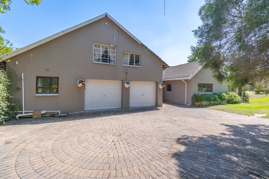 5 Bedroom Property for Sale in Farmall A H Gauteng