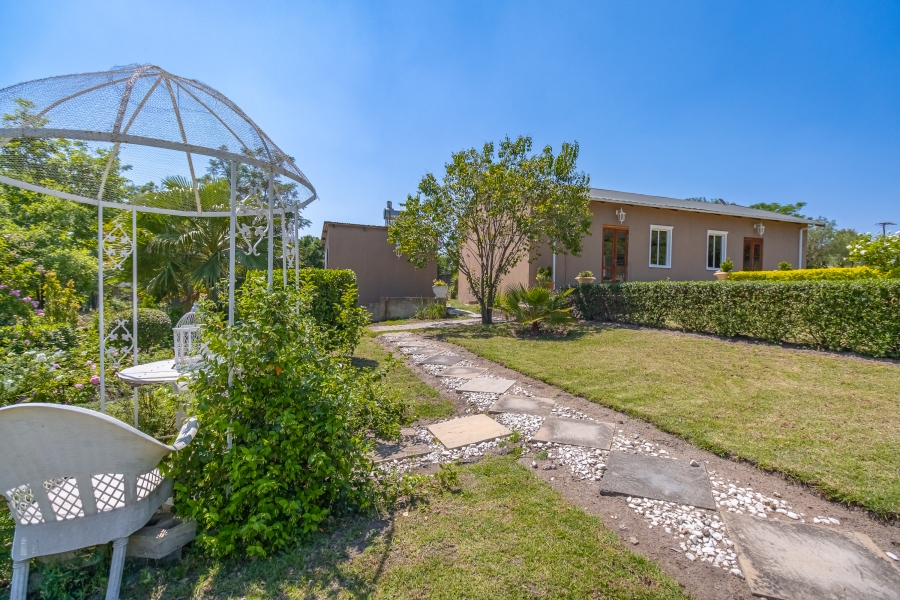 5 Bedroom Property for Sale in Farmall A H Gauteng
