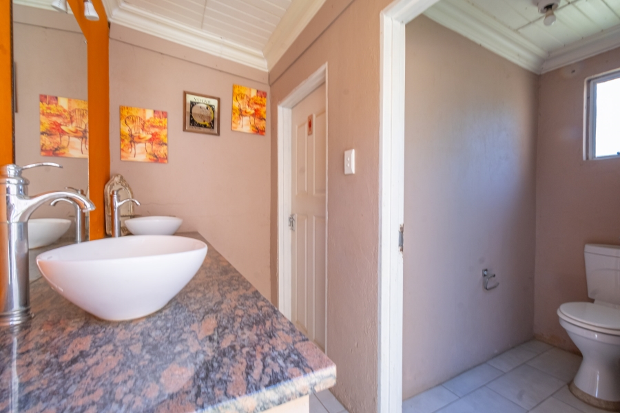 5 Bedroom Property for Sale in Farmall A H Gauteng