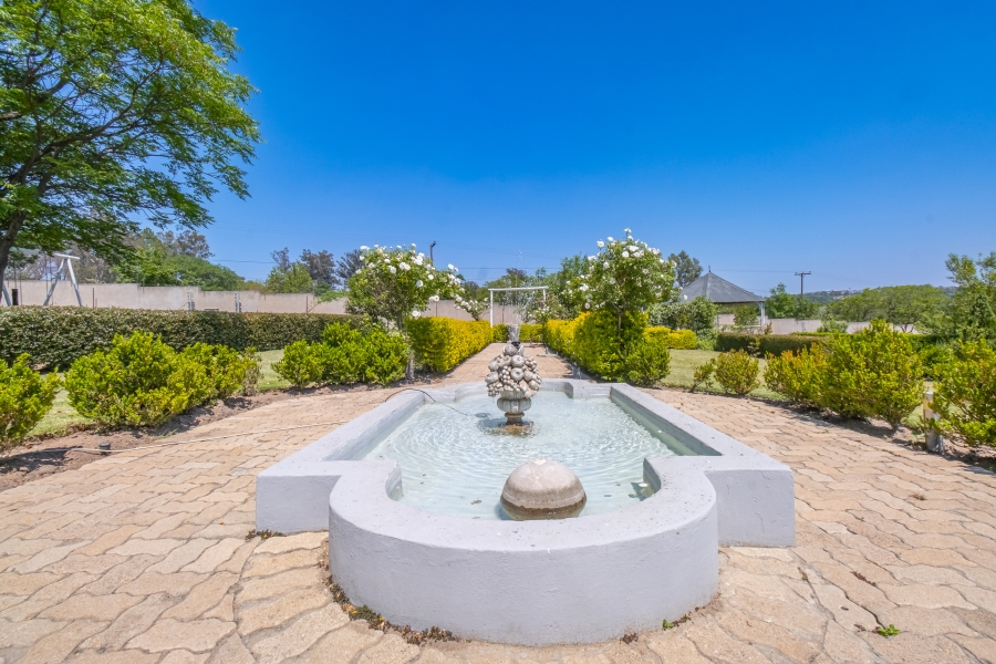 5 Bedroom Property for Sale in Farmall A H Gauteng