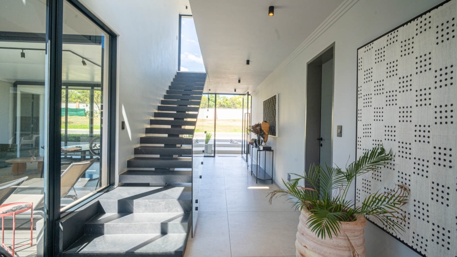 4 Bedroom Property for Sale in Helderfontein Estate Gauteng