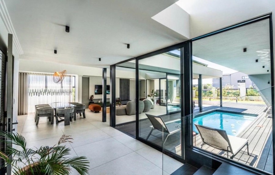 4 Bedroom Property for Sale in Helderfontein Estate Gauteng