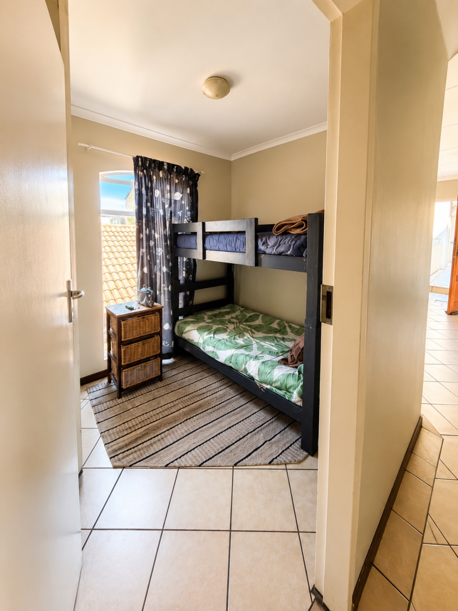 3 Bedroom Property for Sale in Monavoni Gauteng