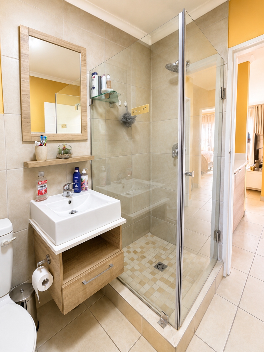 2 Bedroom Property for Sale in Montana Gauteng