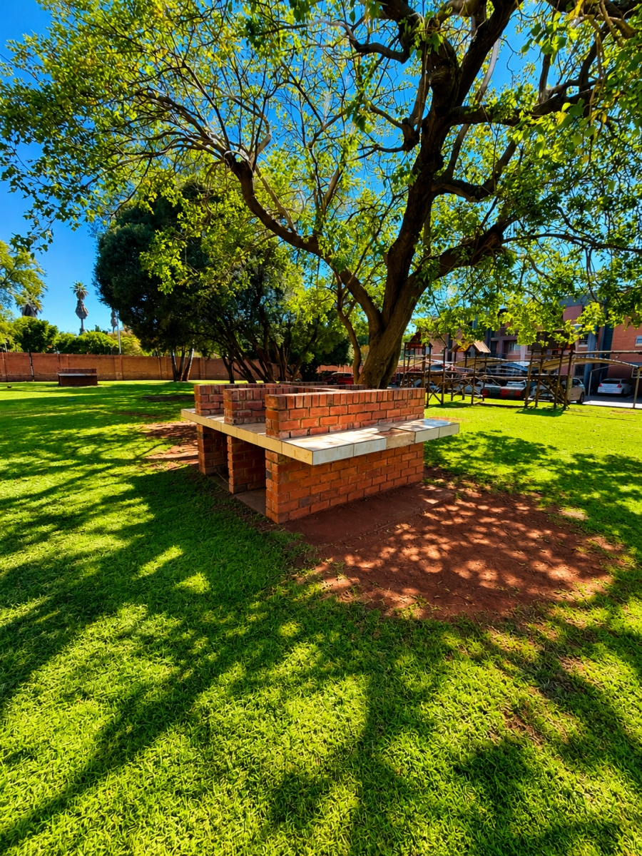 2 Bedroom Property for Sale in Montana Gauteng