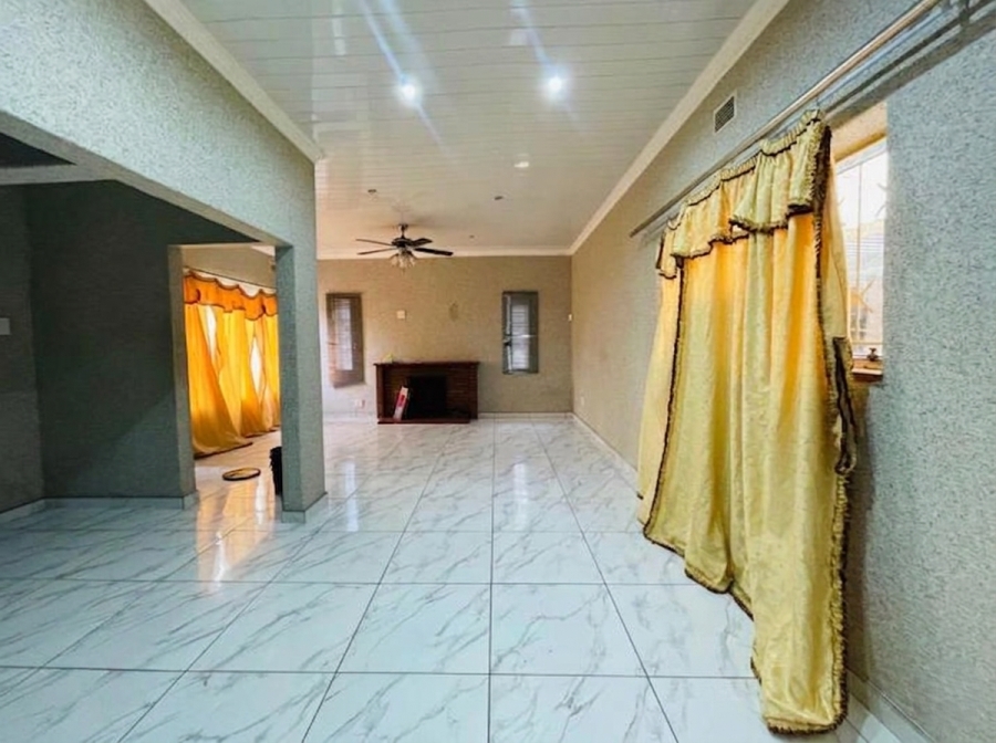 3 Bedroom Property for Sale in Vanderbijlpark CE 1 Gauteng