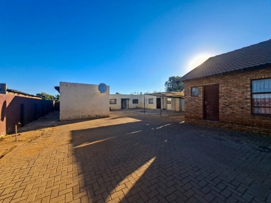 3 Bedroom Property for Sale in Meyerton Park Gauteng