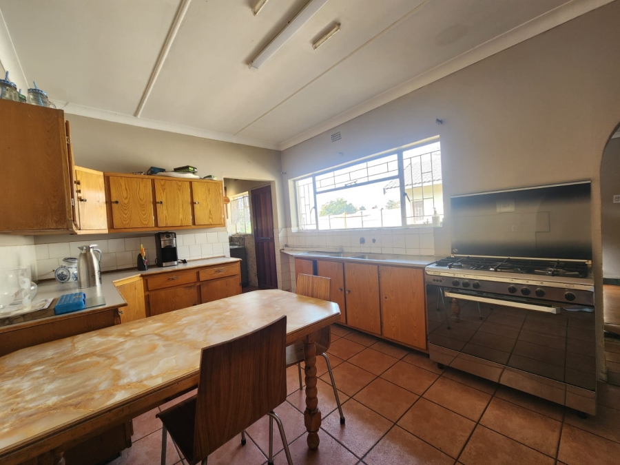 5 Bedroom Property for Sale in Meyerton Central Gauteng
