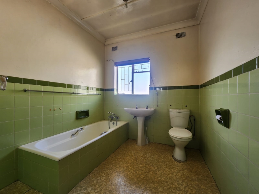 5 Bedroom Property for Sale in Meyerton Central Gauteng
