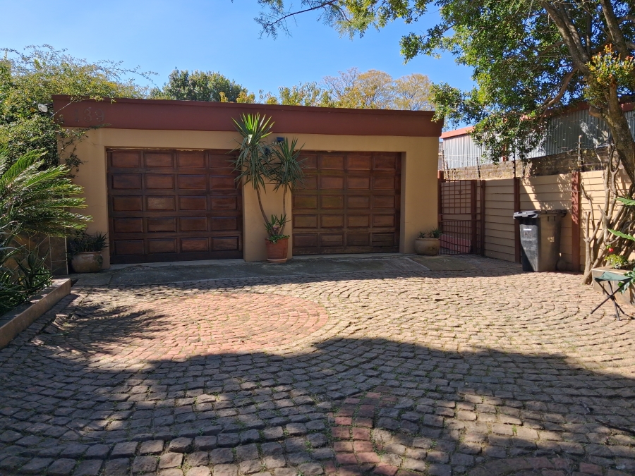 3 Bedroom Property for Sale in Edenvale Central Gauteng