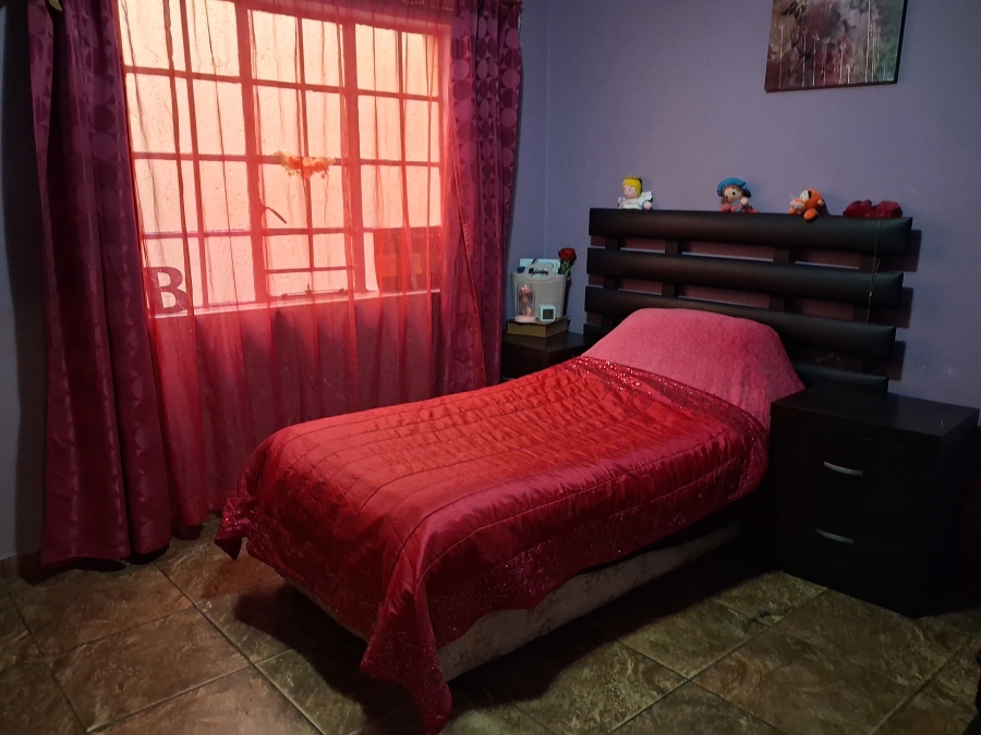 3 Bedroom Property for Sale in Edenvale Central Gauteng