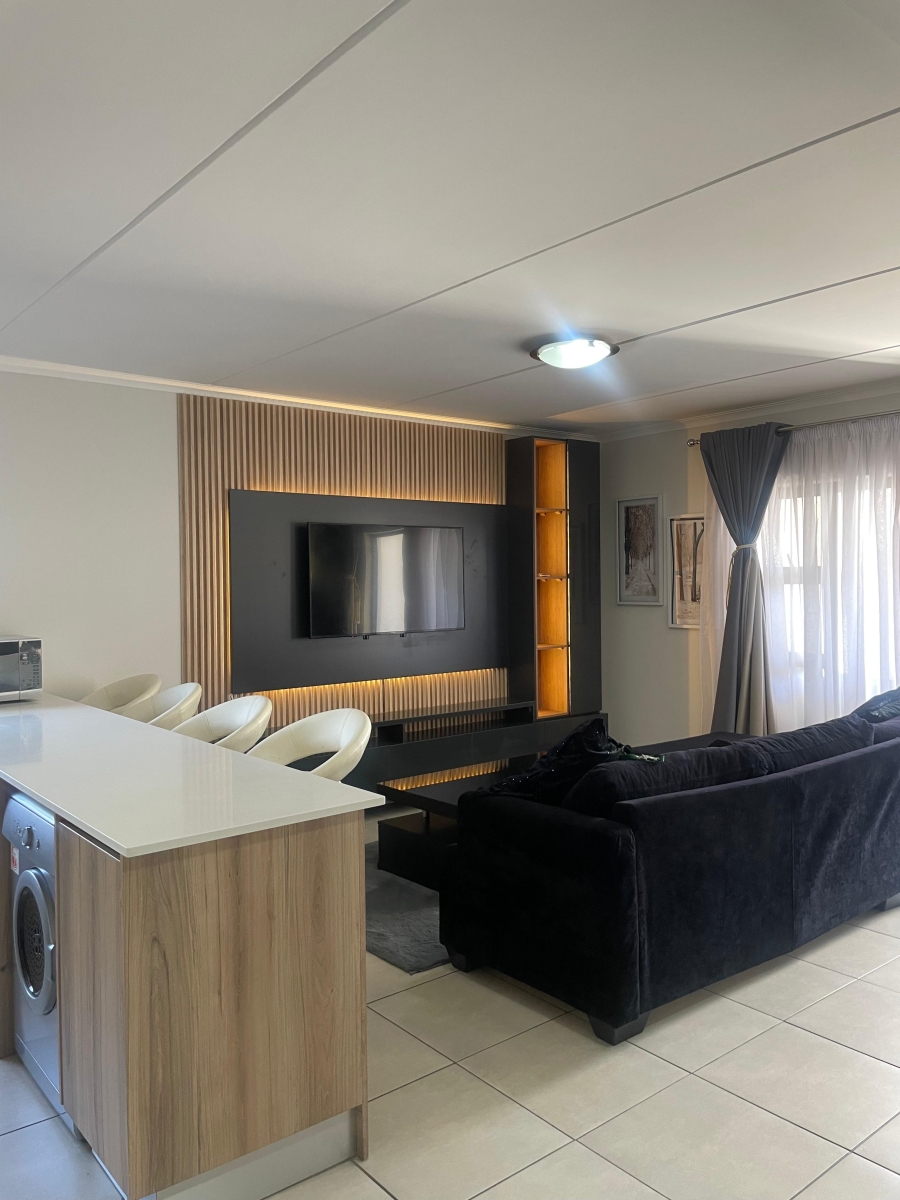 To Let 2 Bedroom Property for Rent in Linbro Park Gauteng