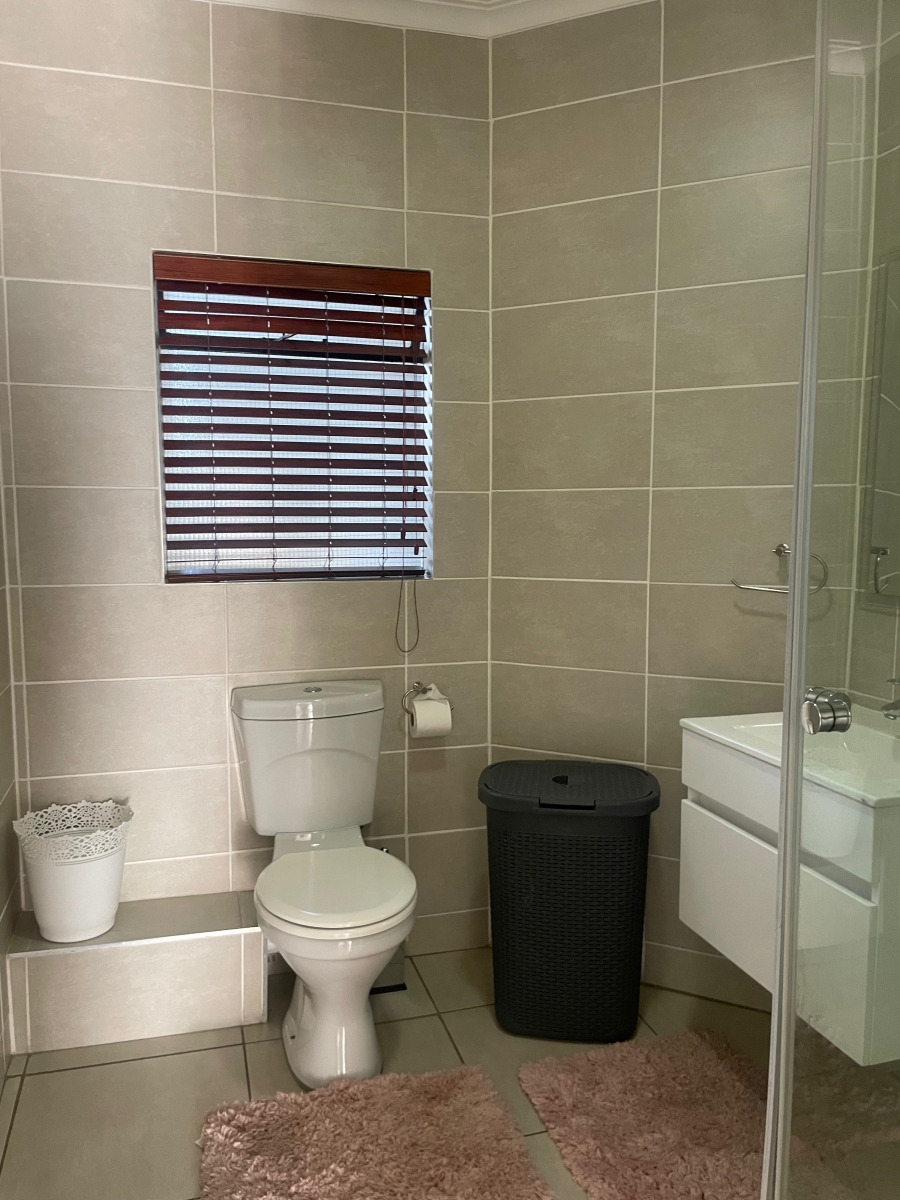 To Let 2 Bedroom Property for Rent in Linbro Park Gauteng
